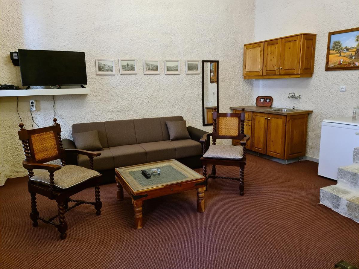 Pension Maria Arachova Esterno foto