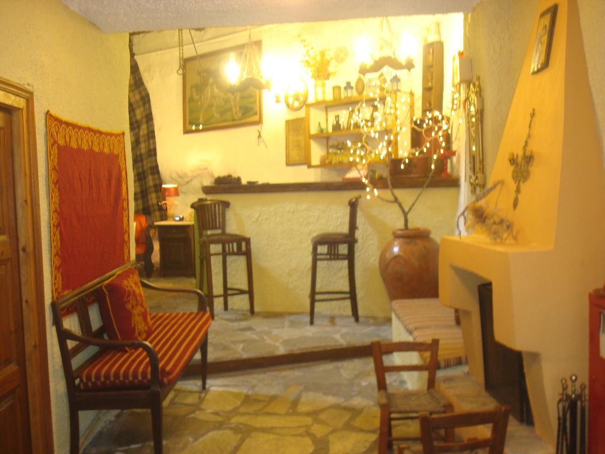 Pension Maria Arachova Esterno foto